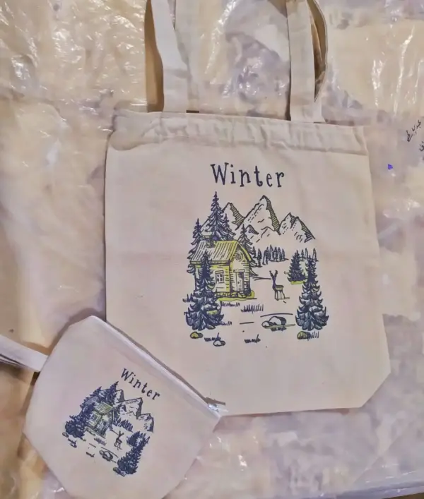 الشنطه الترند (الشتاء) Tote Bag مع حقيبة مكياج هدية مجانية
