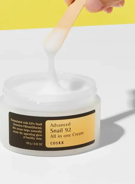 حافظي علي بشرتك مع كريم CORSX Snail Cream واستمتعي ببشرة ناعمة ورطبة حافظي علي بشرتك مع كريم CORSX Snail Cream واستمتعي ببشرة ناعمة ورطبة