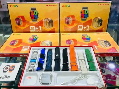 ساعة سمارت واتش Z60 Ultra 2 مع 8 استرابات بألوان مختلفة