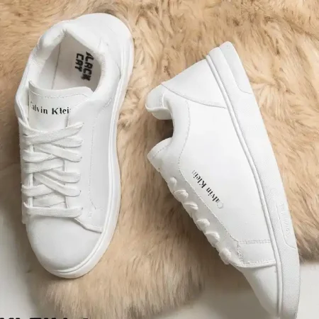 كوتشي Calvin Klein رجالي جلد مستورد بتصميم كلاسيك عصري كوتشي Calvin Klein رجالي جلد مستورد بتصميم كلاسيك عصري