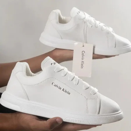 كوتشي Calvin Klein رجالي جلد مستورد بتصميم كلاسيك عصري كوتشي Calvin Klein رجالي جلد مستورد بتصميم كلاسيك عصري