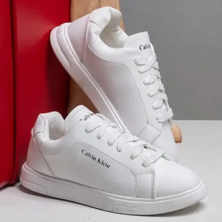 كوتشي Calvin Klein رجالي جلد مستورد بتصميم كلاسيك عصري كوتشي Calvin Klein رجالي جلد مستورد بتصميم كلاسيك عصري