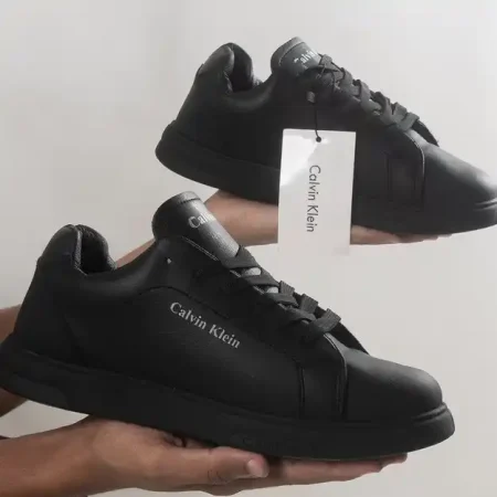 كوتشي Calvin Klein رجالي جلد مستورد بتصميم كلاسيك عصري كوتشي Calvin Klein رجالي جلد مستورد بتصميم كلاسيك عصري
