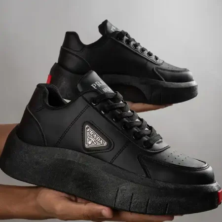 كوتشي رجالي Prada Chunky جلد مستورد نعل بيور بروتان سميك كوتشي رجالي Prada Chunky جلد مستورد نعل بيور بروتان سميك