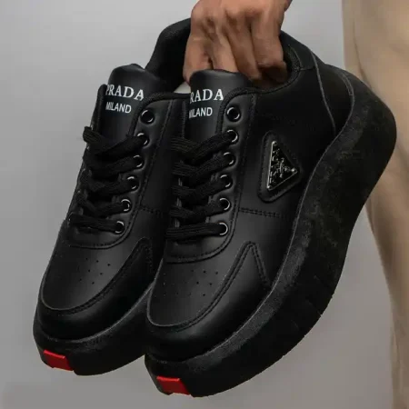 كوتشي رجالي Prada Chunky جلد مستورد نعل بيور بروتان سميك كوتشي رجالي Prada Chunky جلد مستورد نعل بيور بروتان سميك