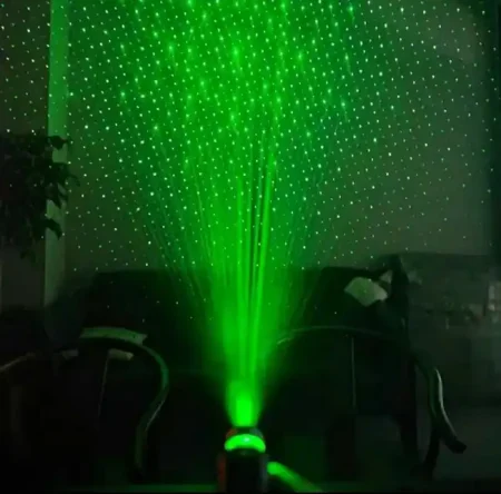 ليزر اخضر طويل المدى 10000 متر USB مع غطاء نجوم ليزر اخضر طويل المدى 10000 متر USB مع غطاء نجوم